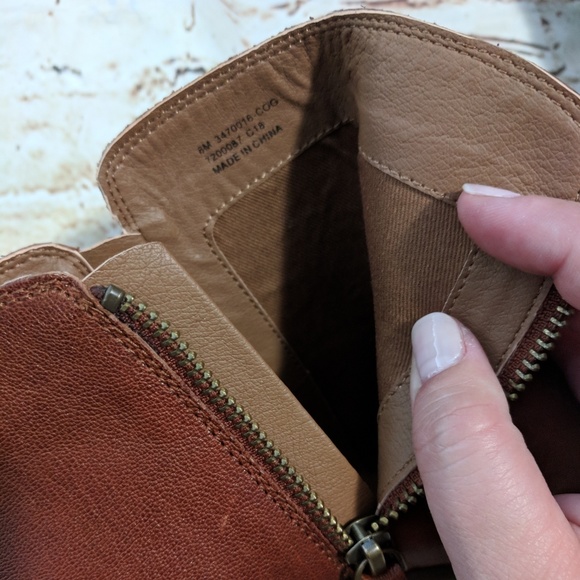 2 Left! SALE Frye Double Zip Pointed Ankle Boot - Picture 6 of 8